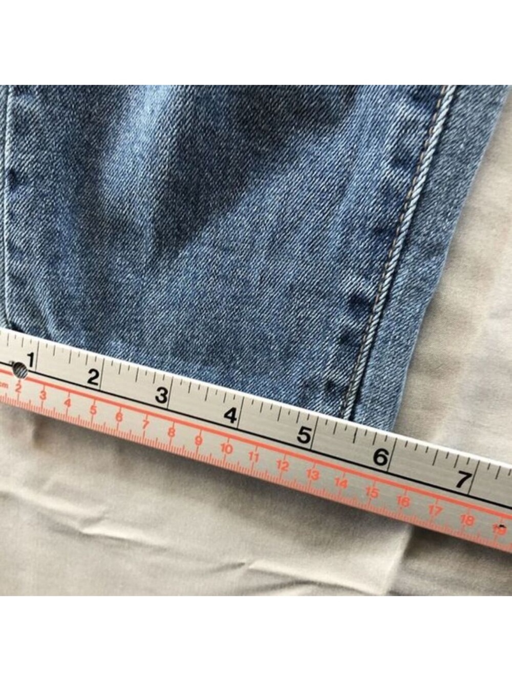 NYC & SOHO • Distressed High-Rise Skinny Jeans with Sequin Embellishments Curvy - Picture 12 of 14